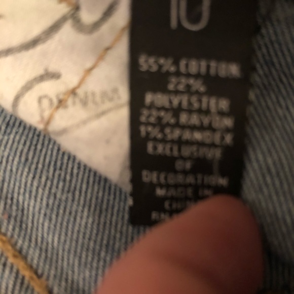 INC Straight Leg Cropped Jeans - Picture 2 of 3